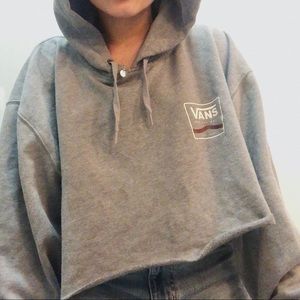 Grey vans cropped sweatshirt !!